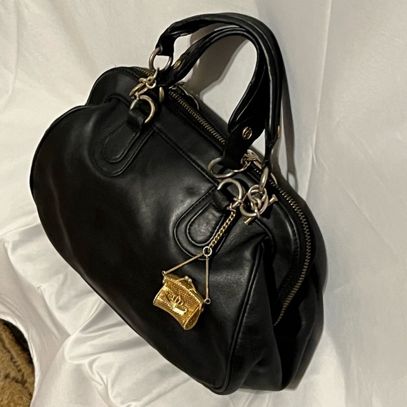 SOLD!! Rare vintage y2k black blinged leather Juicy Couture purse bag. - Picture 9 of 16